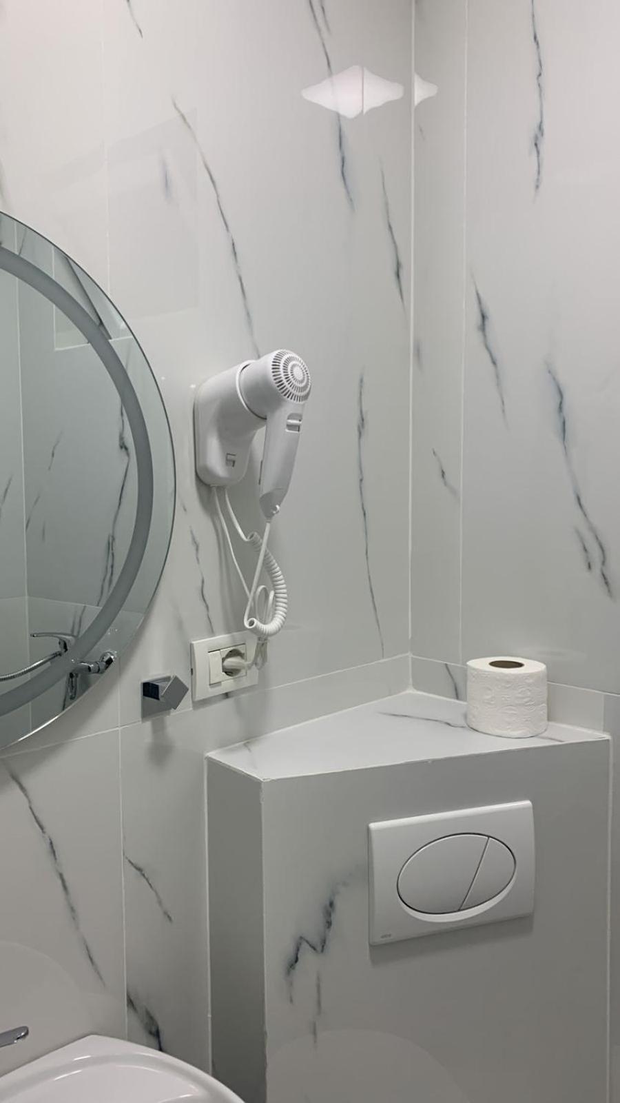 Flat In Berat'S Center Apartment Bagian luar foto